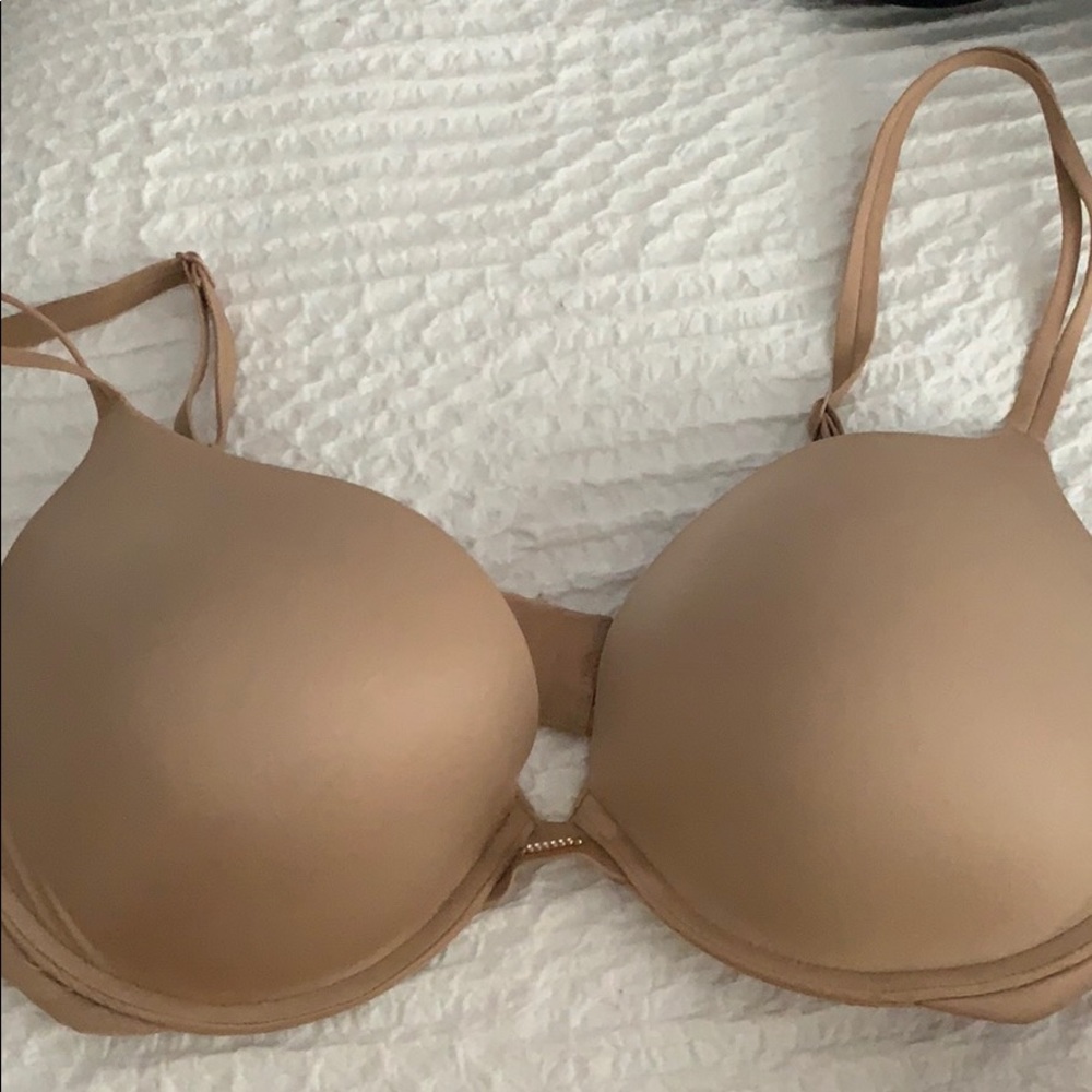 Nude Victoria’s Secret - Very Sexy bra